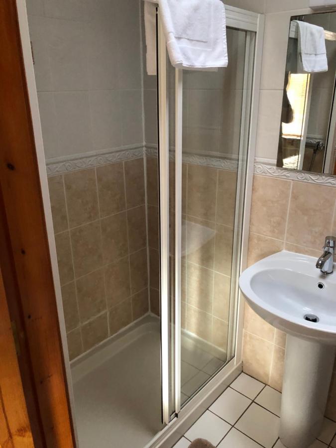 Harbour View Bed & Breakfast Castletownbere Buitenkant foto