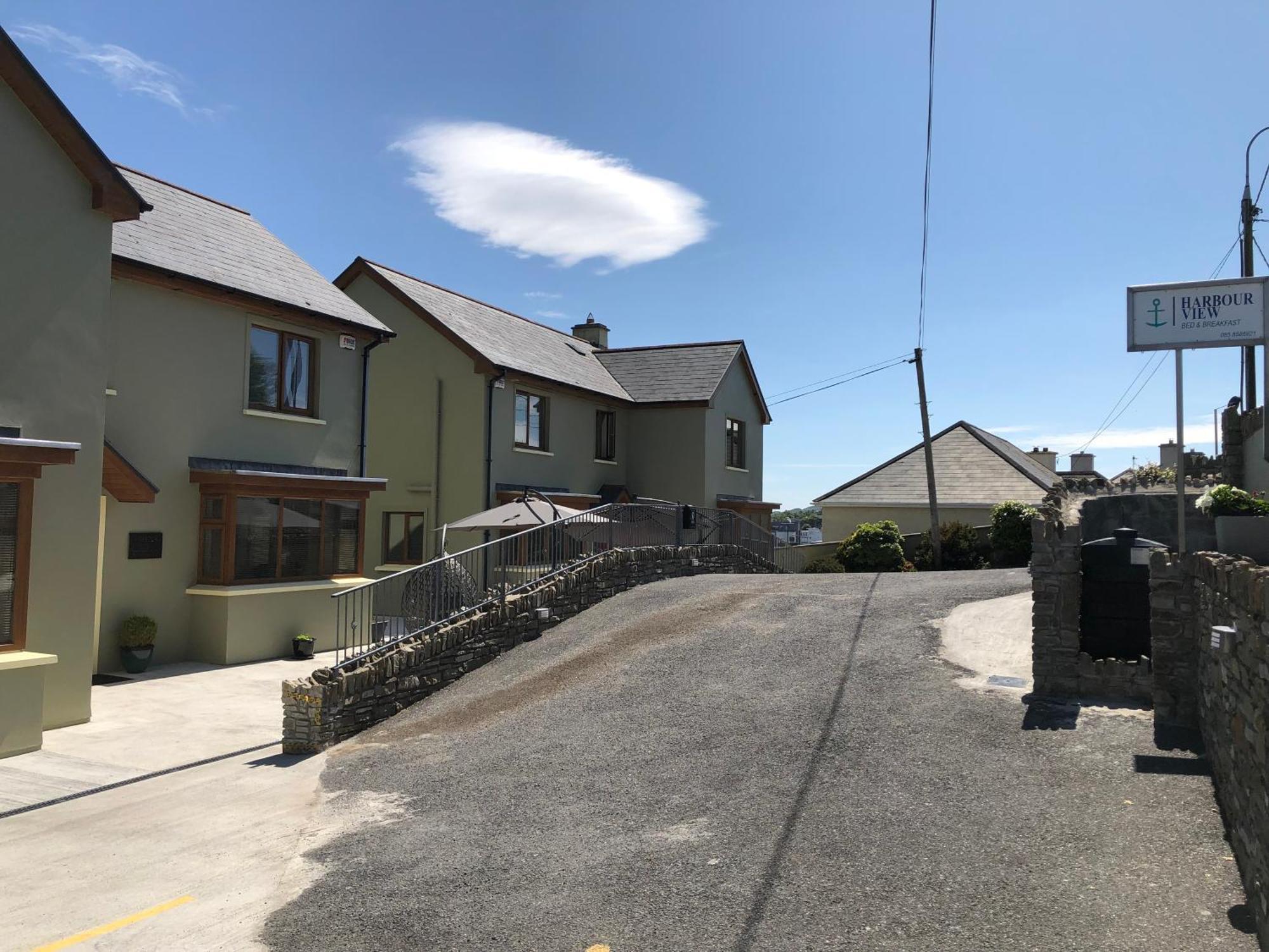 Harbour View Bed & Breakfast Castletownbere Buitenkant foto
